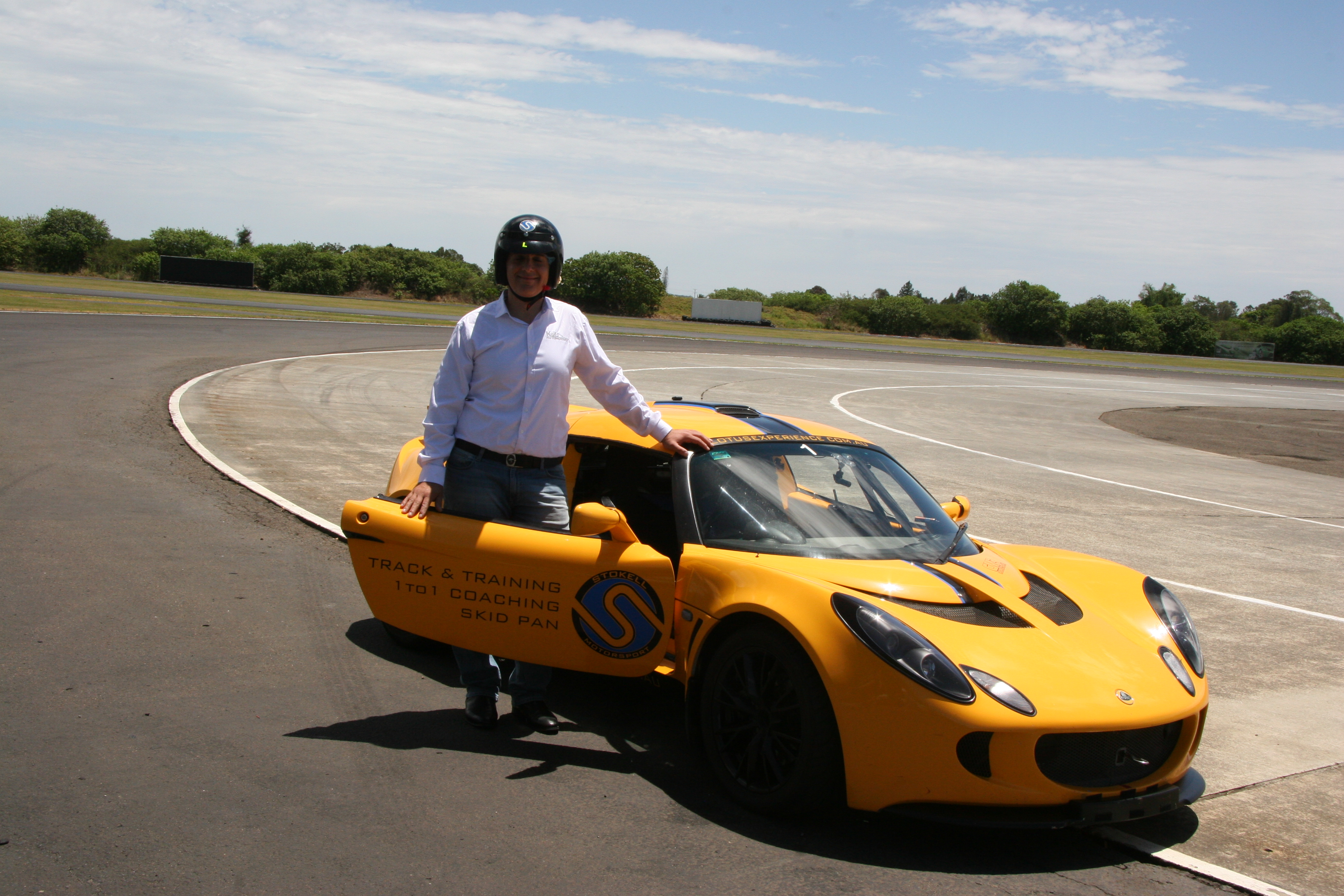 K & G Automotive Lotus Driving Experience Shlomi