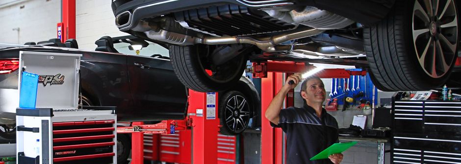 european-car-service-brisbane-kandg-automotive-workshop